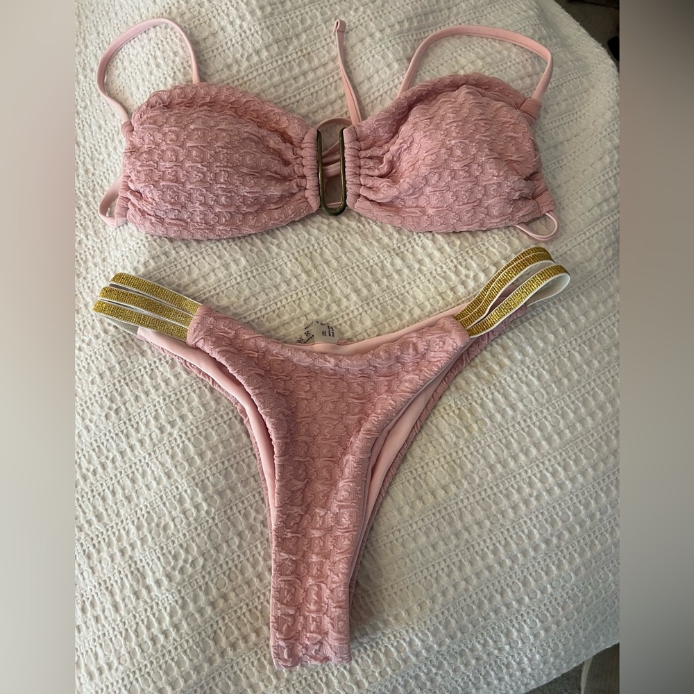 NWT- SweatyRocks bikini - pale pink with gold detail
